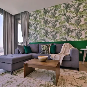 luxurious-2-bed-dubai-marina-views-by-opulent.dubaihotelsoffers.com/